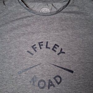 Iffley Road T Shirt Men XL Gray Logo Running Gray Performance Athletic